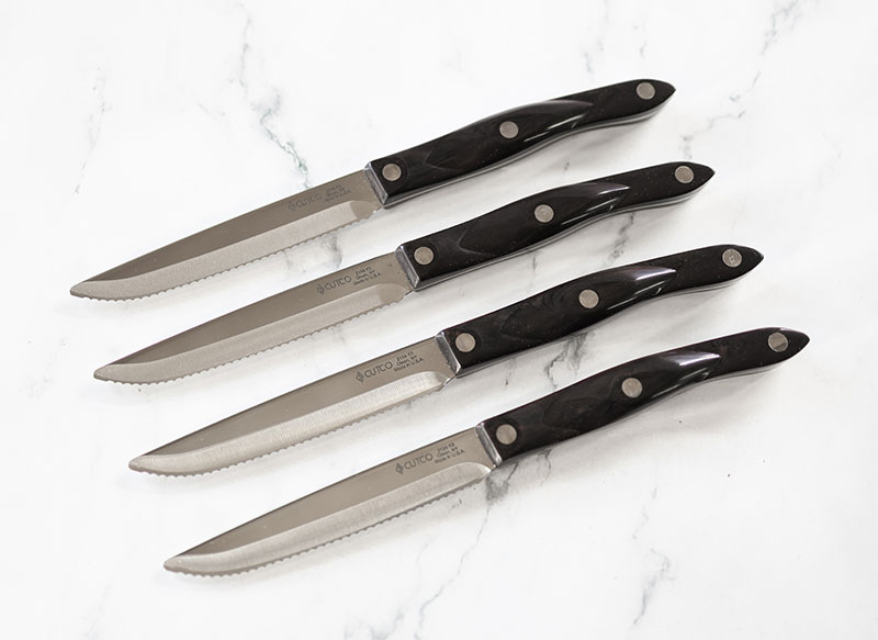 4 Cutco steak knives