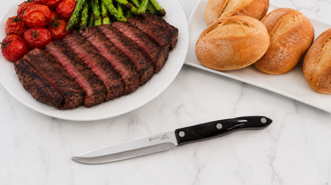 Cutco steak knife